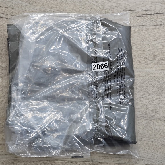 Kuhl Shorts Men's Size 38X10 Outdoor Hiking Born In The Mountains Brown - Picture 10 of 10